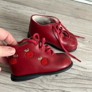 Babybotte leather boots red French